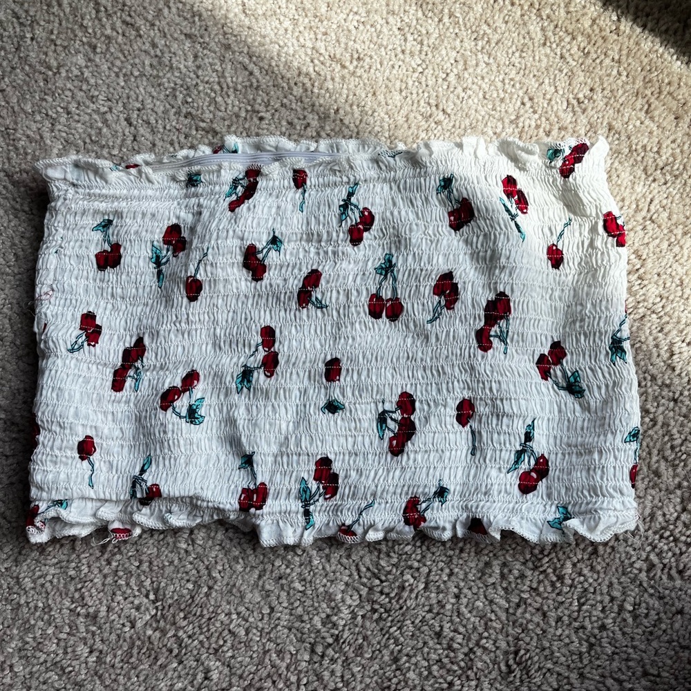SHEIN CHERRY TUBE TOp!